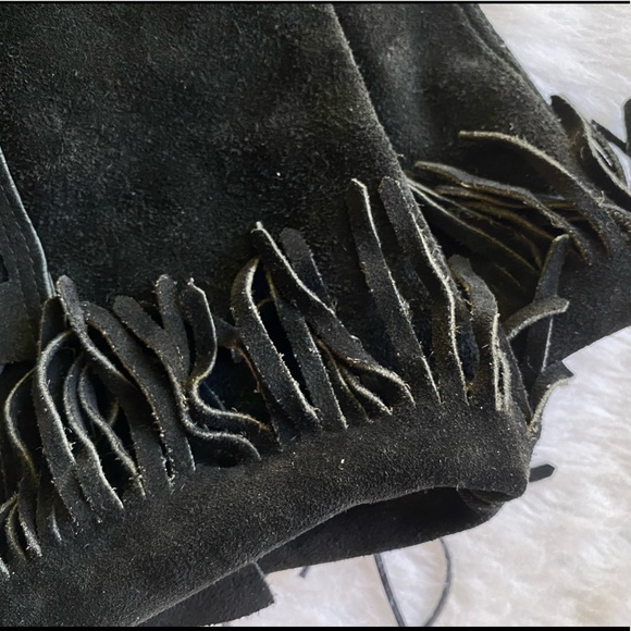 Vintage fringed knee high moccasins - Picture 4 of 5